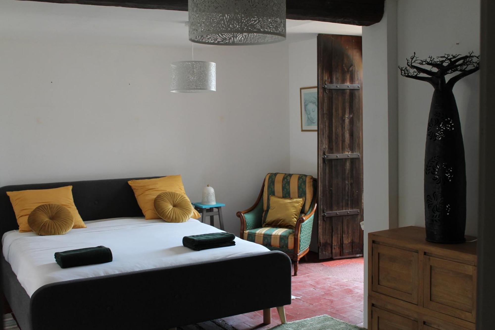 Les 2 Droles D'Oiseaux Bed and Breakfast Luc-sur-Orbieu Eksteriør billede