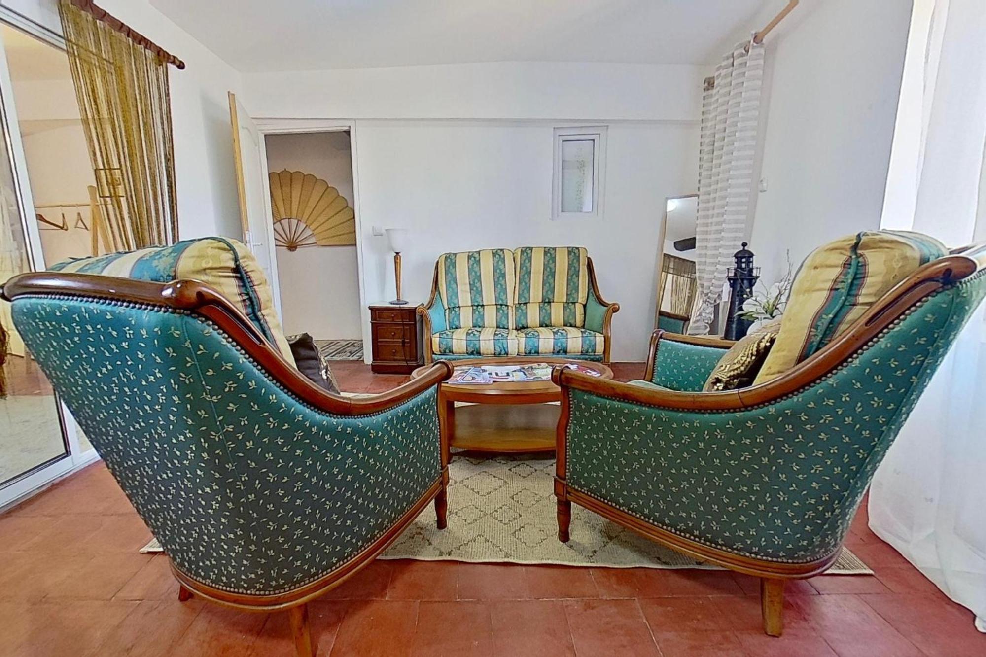 Les 2 Droles D'Oiseaux Bed and Breakfast Luc-sur-Orbieu Eksteriør billede