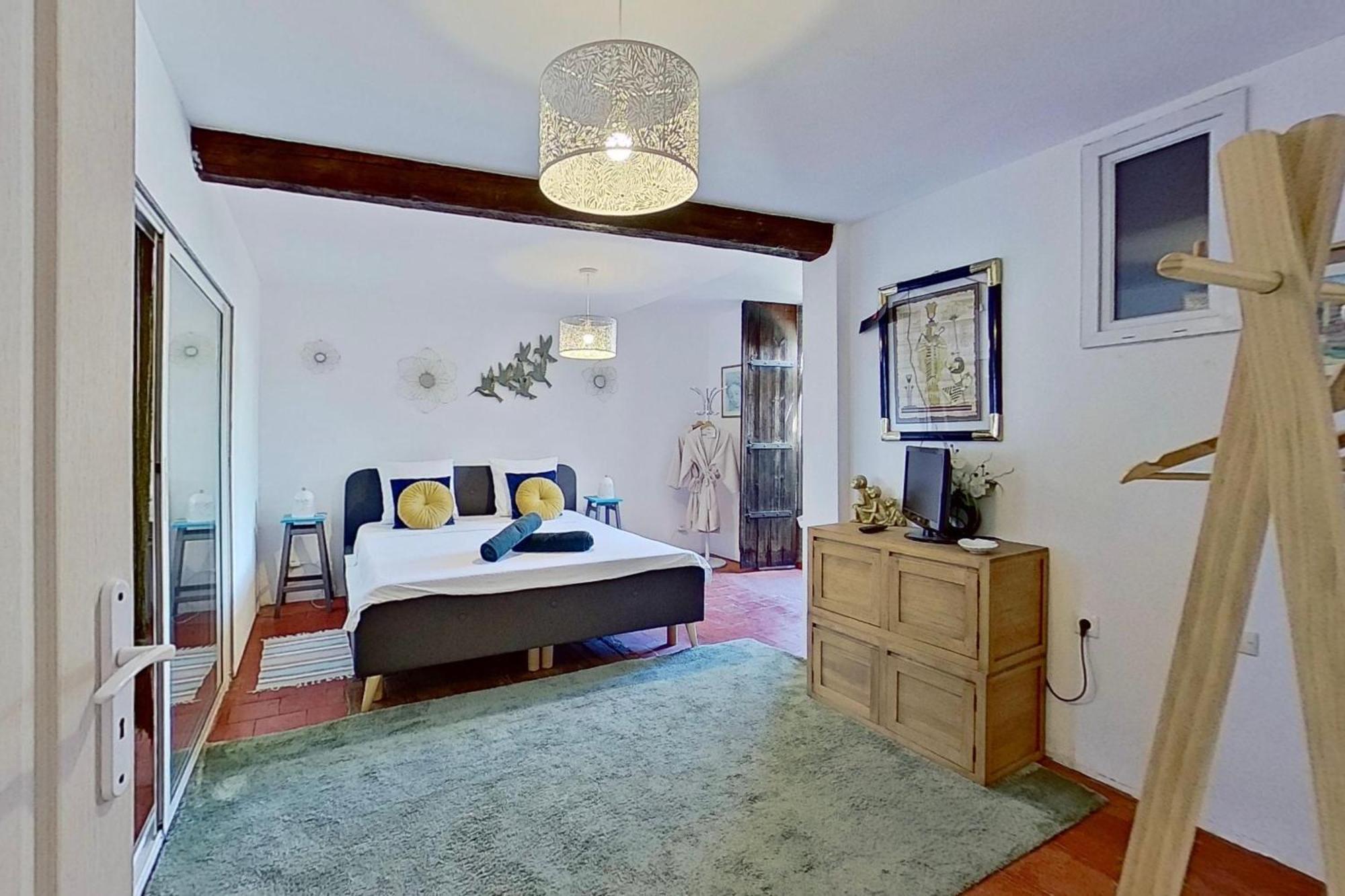 Les 2 Droles D'Oiseaux Bed and Breakfast Luc-sur-Orbieu Eksteriør billede