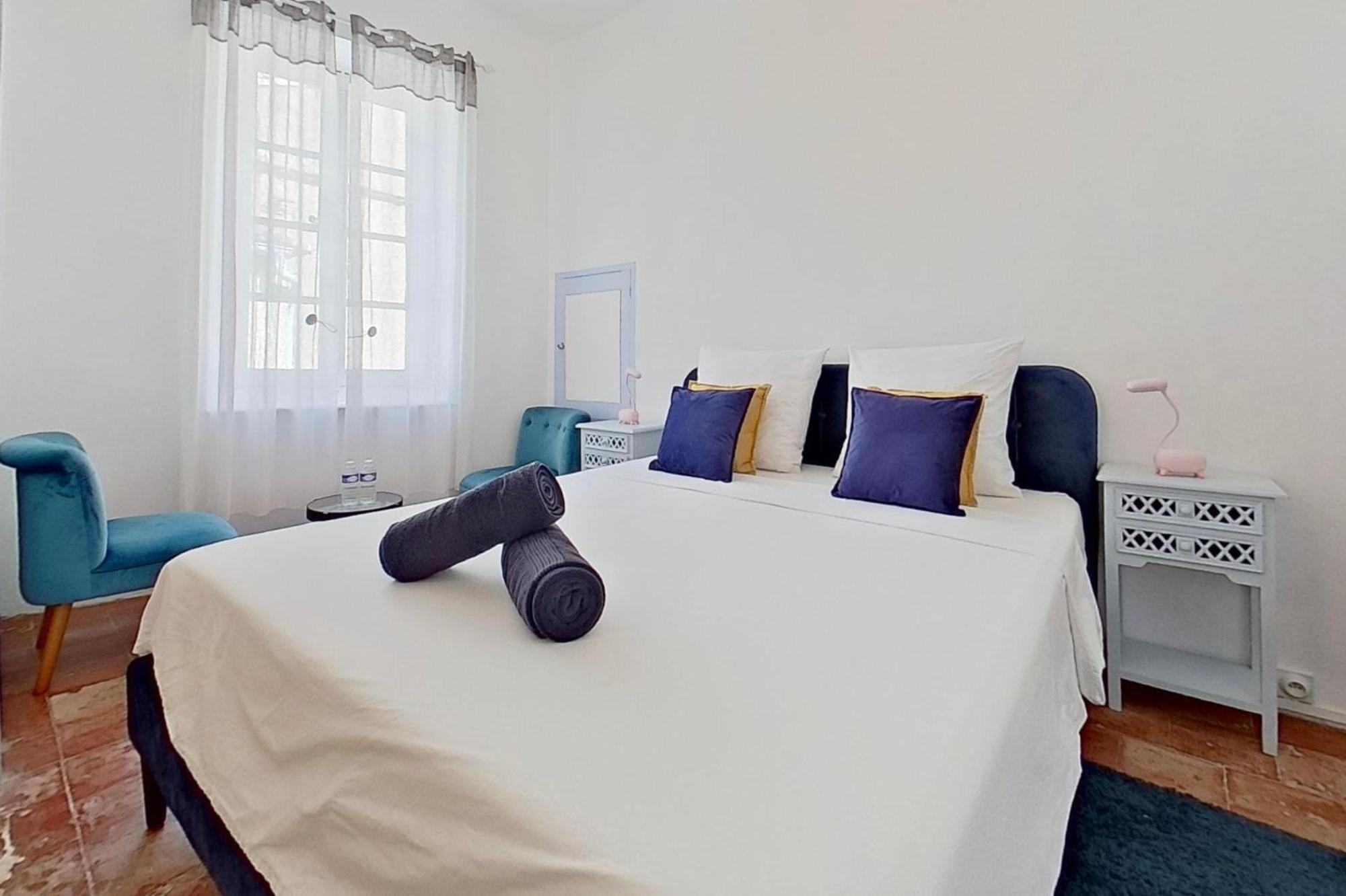 Les 2 Droles D'Oiseaux Bed and Breakfast Luc-sur-Orbieu Eksteriør billede