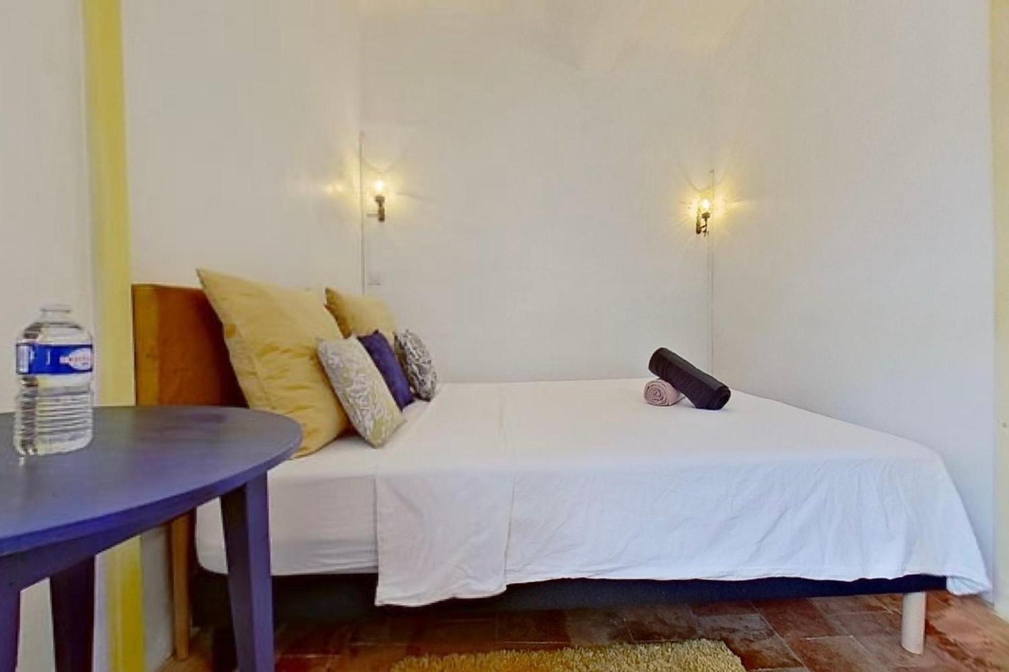 Les 2 Droles D'Oiseaux Bed and Breakfast Luc-sur-Orbieu Eksteriør billede