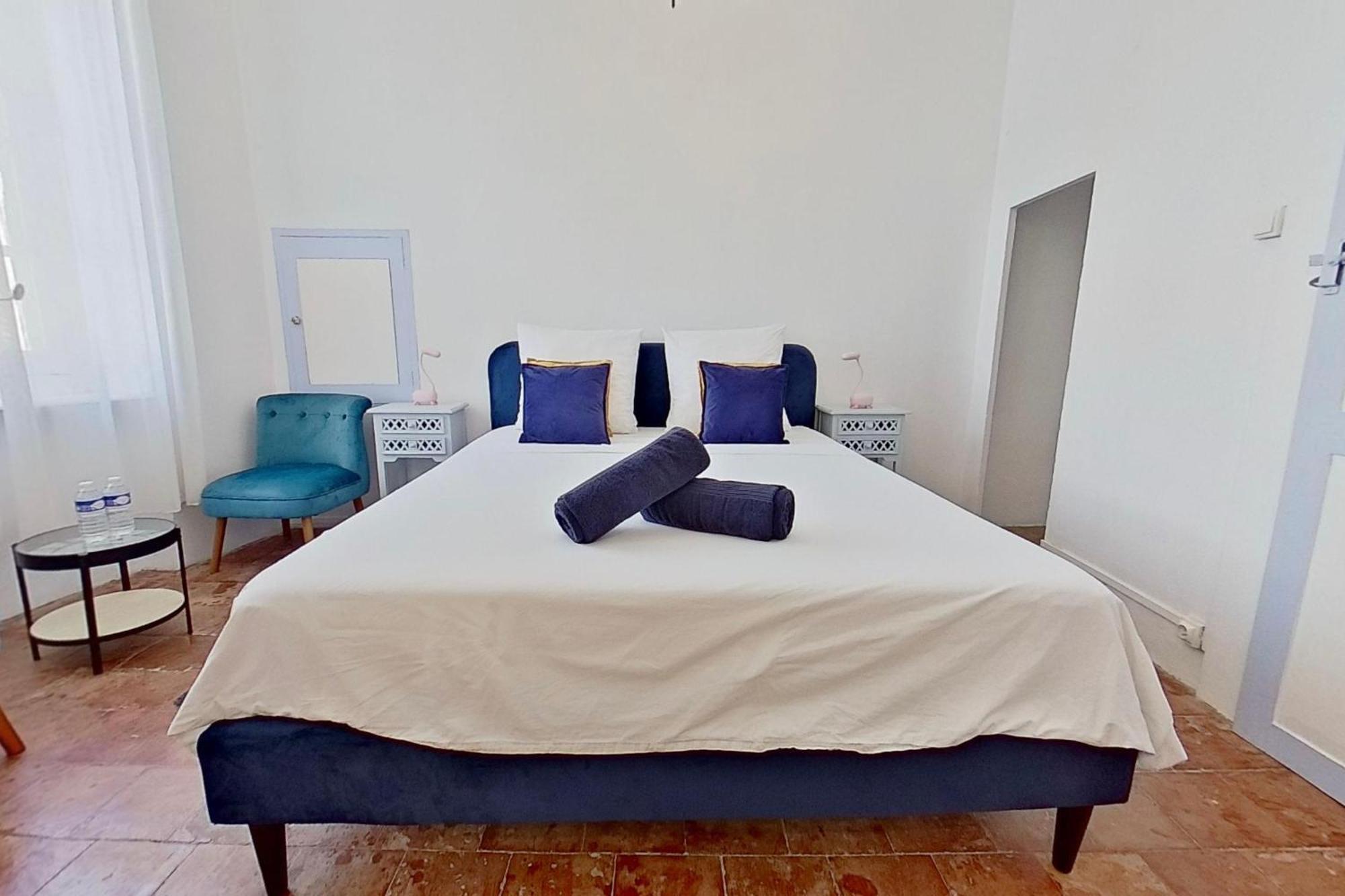 Les 2 Droles D'Oiseaux Bed and Breakfast Luc-sur-Orbieu Eksteriør billede