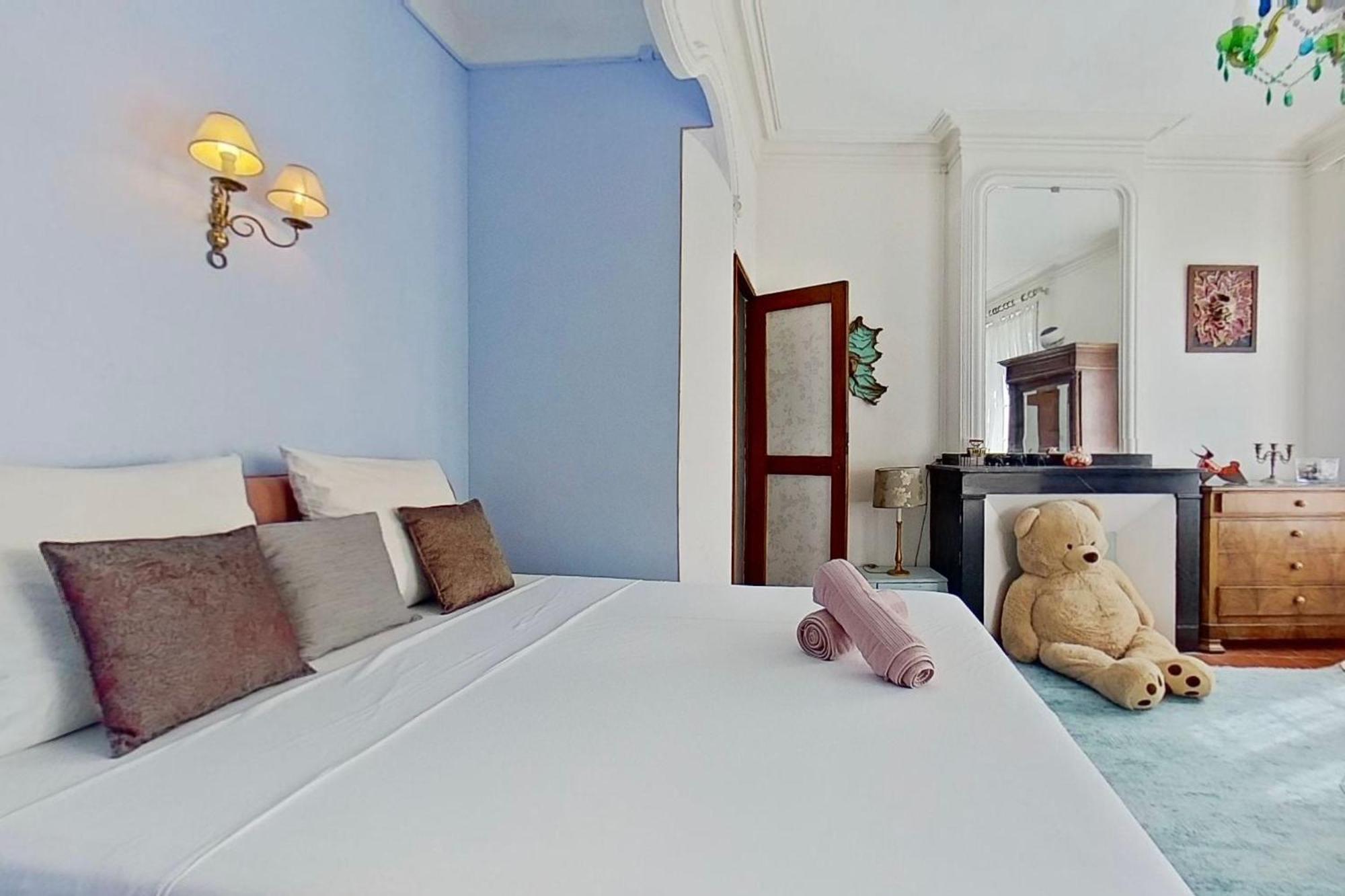 Les 2 Droles D'Oiseaux Bed and Breakfast Luc-sur-Orbieu Eksteriør billede