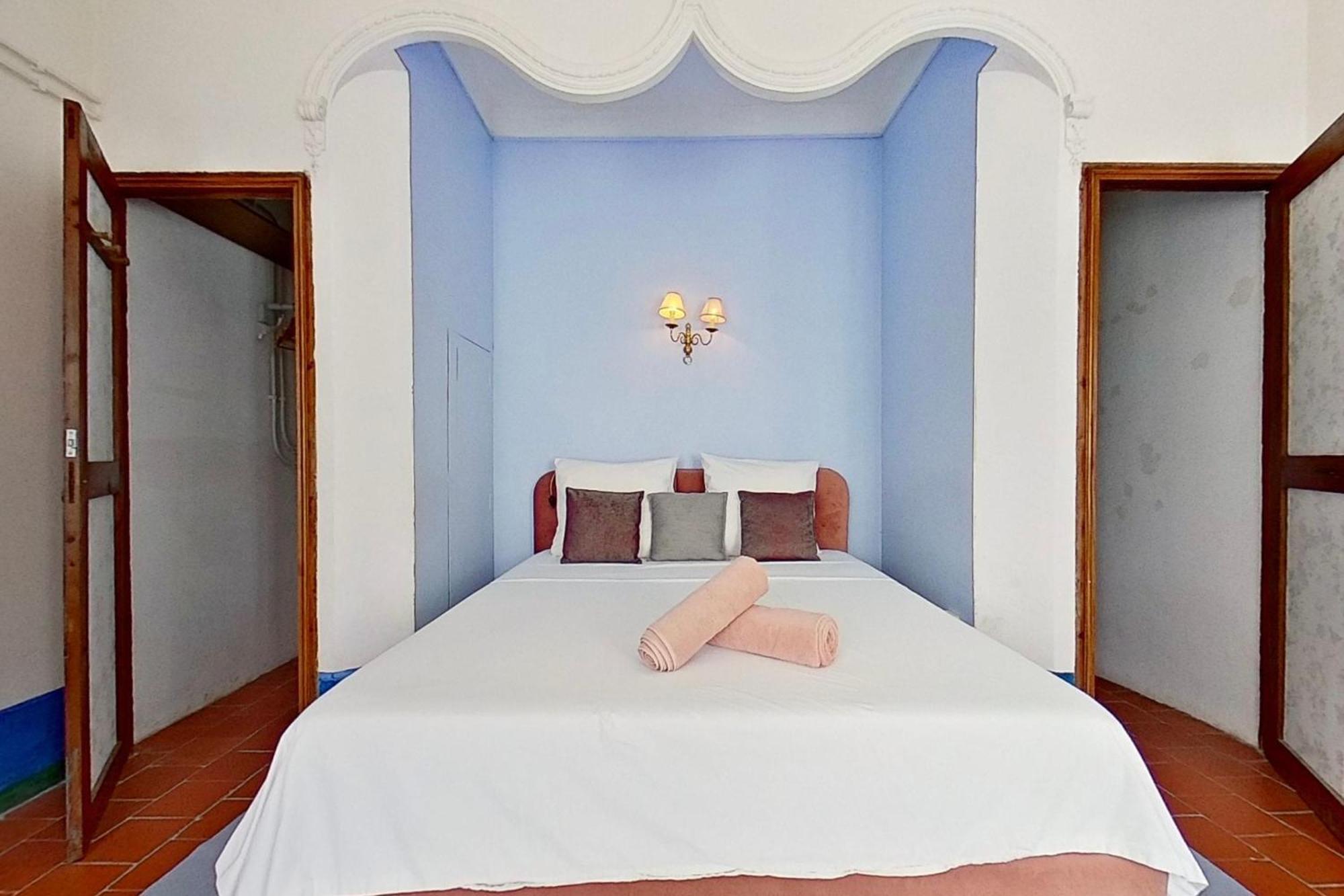 Les 2 Droles D'Oiseaux Bed and Breakfast Luc-sur-Orbieu Eksteriør billede